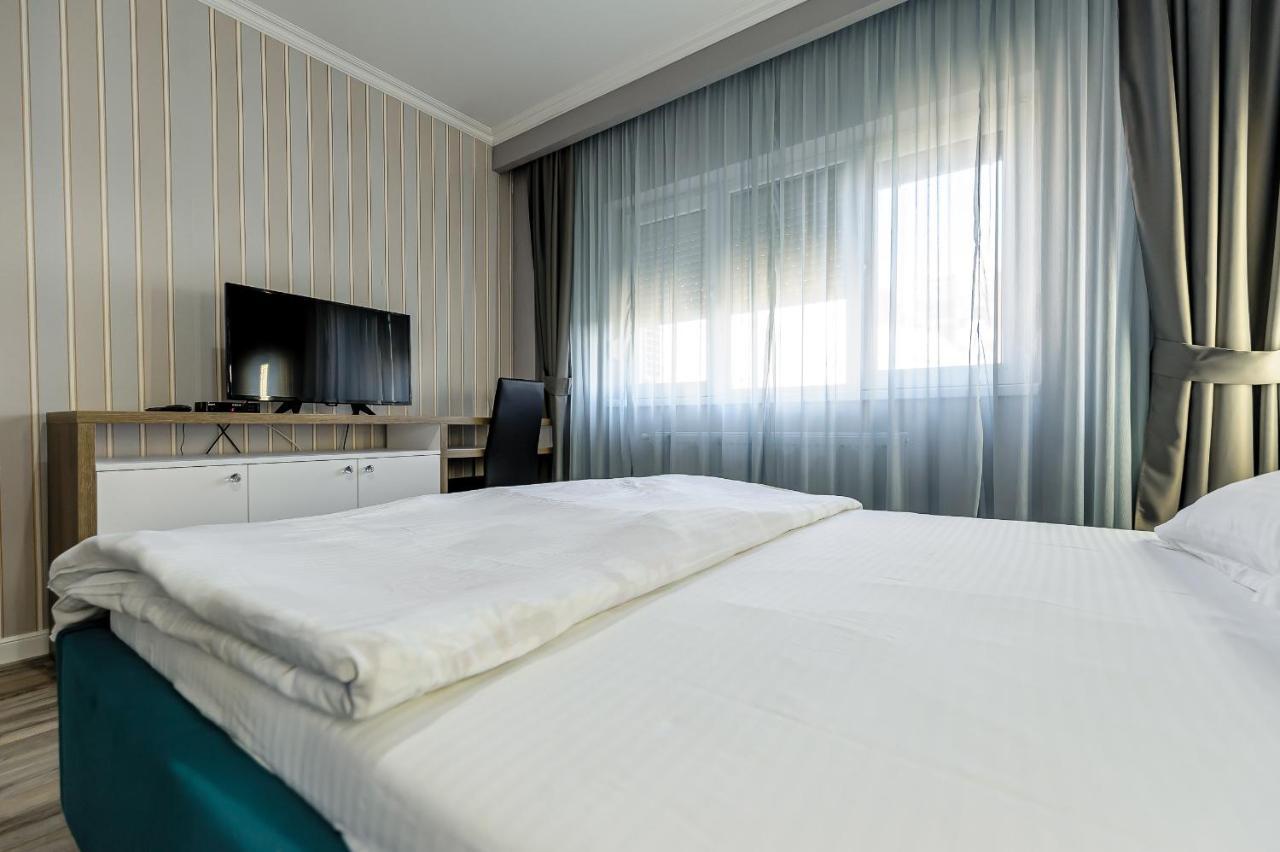 Feeling Home Apartment Арад Екстериор снимка